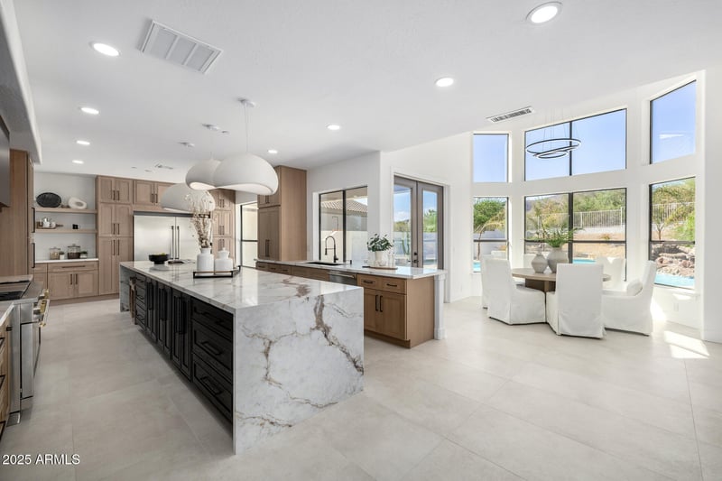 12312 Poinsettia Dr, Scottsdale, AZ 85259