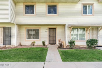 1232 Baker Dr, Tempe, AZ 85282
