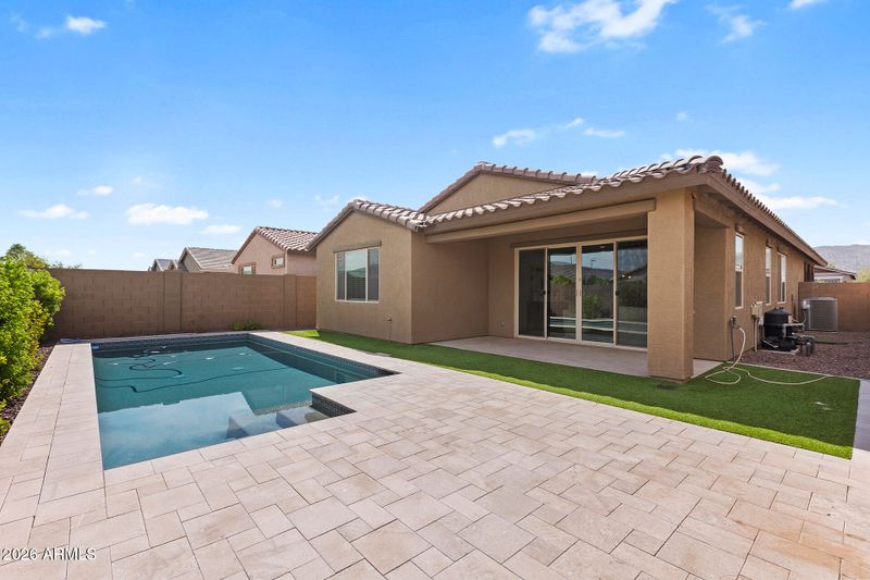 1232 E Irwin Ave, Phoenix, AZ 85042