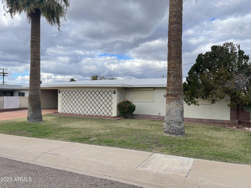 1232 E Orchid Ln, Phoenix, AZ 85020