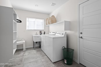 1232 E Oregon Ave, Phoenix, AZ 85014