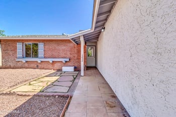 1232 Mclellan Rd, Mesa, AZ 85203