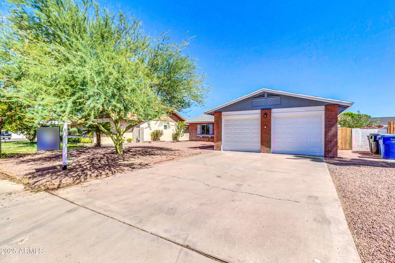 1232 Mclellan Rd, Mesa, AZ 85203