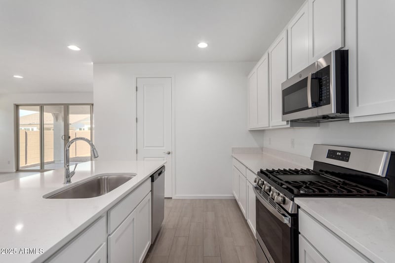 12322 Marguerite Ave, Avondale, AZ 85323