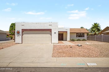 12322 Foxfire Dr, Sun City West, AZ 85375
