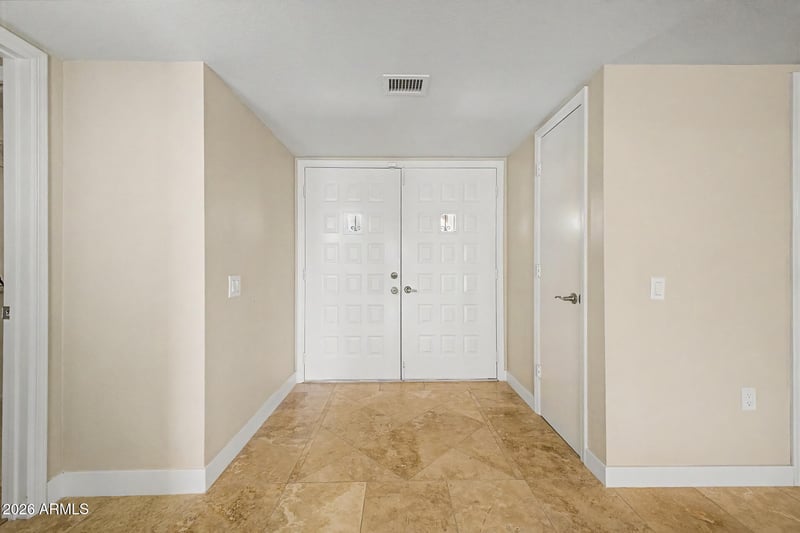 12322 Foxfire Dr, Sun City West, AZ 85375