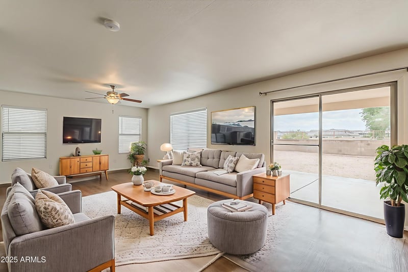 12323 Medlock Dr, Litchfield Park, AZ 85340