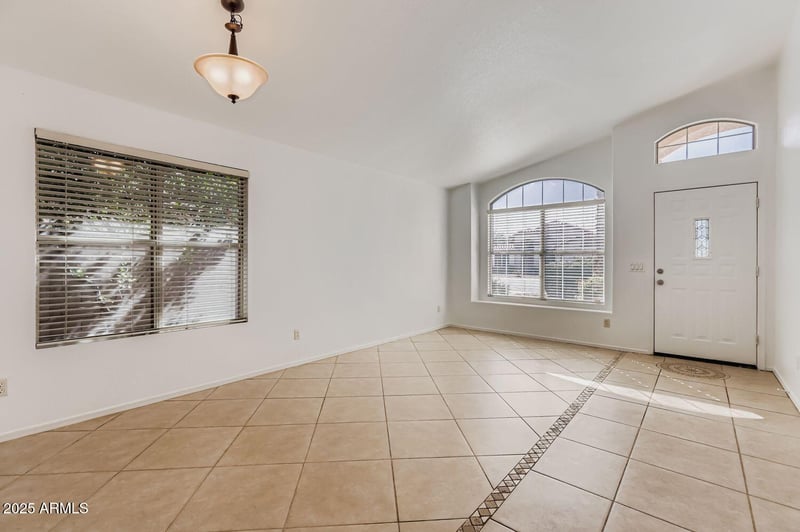 12324 Edgemont Ave, Avondale, AZ 85392