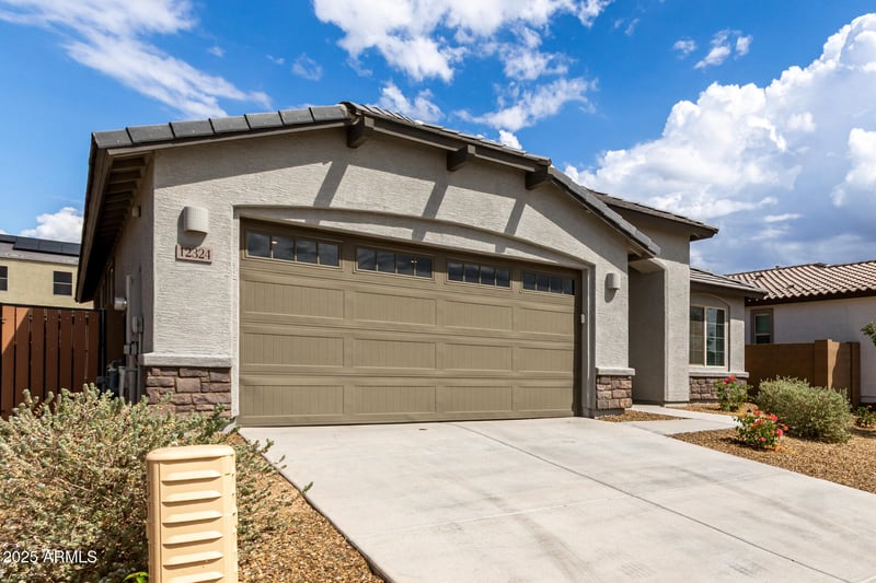 12324 Wagon Wheel Dr, Glendale, AZ 85307