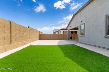 12324 Wagon Wheel Dr, Glendale, AZ 85307