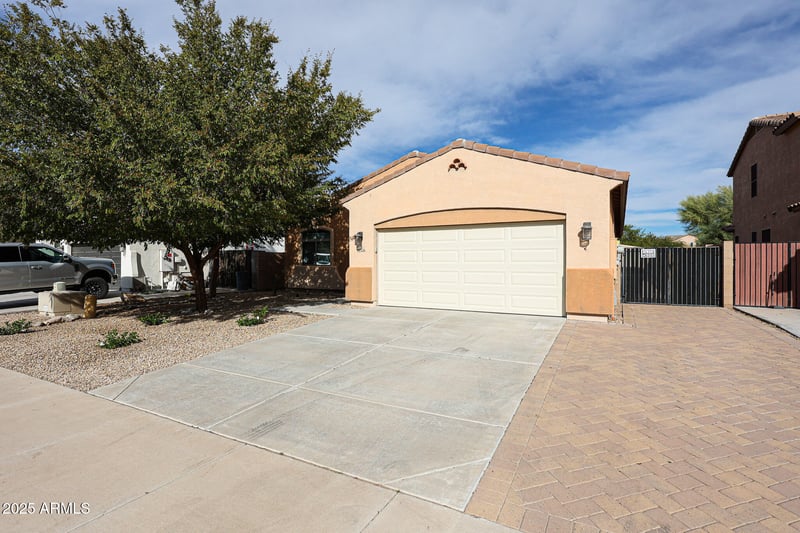 12326 Patrick Ln, Sun City West, AZ 85375