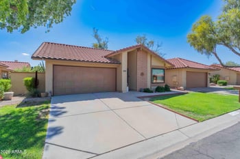 12326 S Shoshoni Dr, Phoenix, AZ 85044