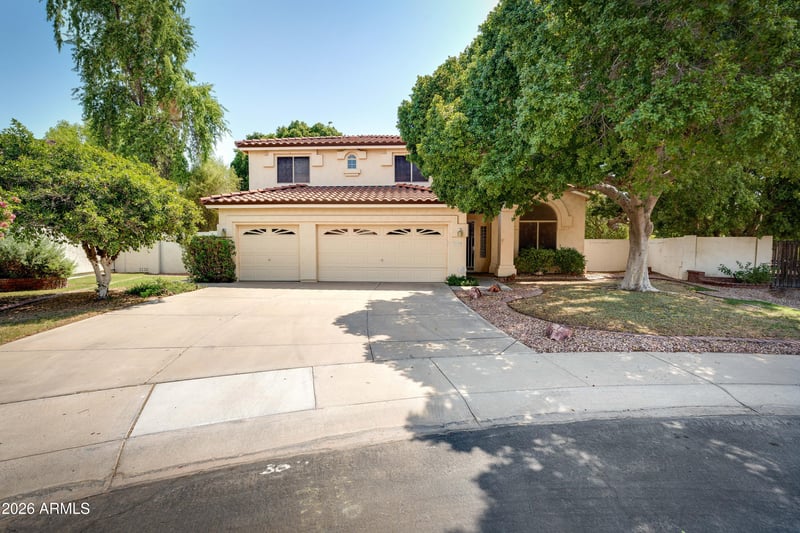 12329 N 58th Ave, Glendale, AZ 85304