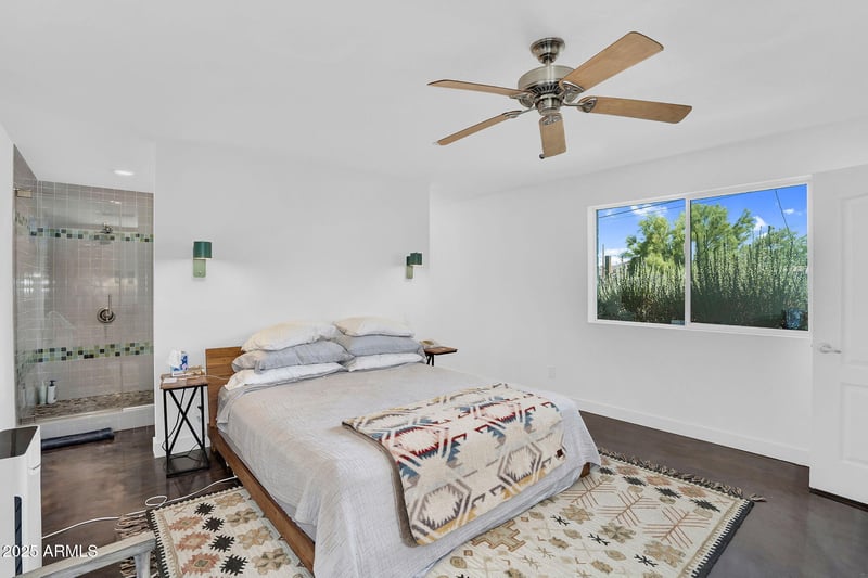 1233 Desert Cove Ave, Phoenix, AZ 85020
