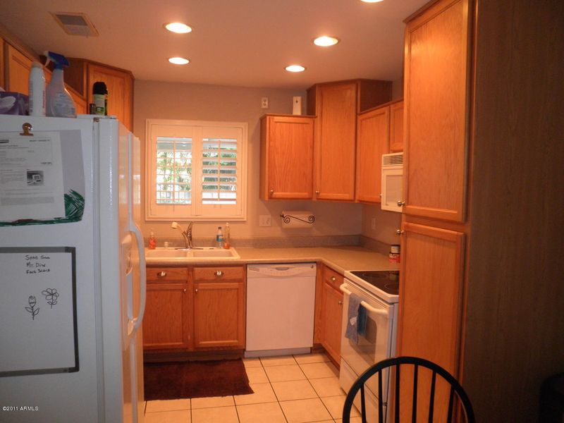 1233 E Inca St, Mesa, AZ 85203