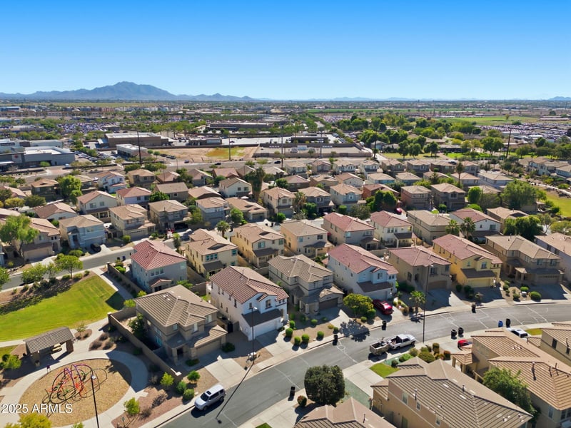 1233 Marcella Ln, Gilbert, AZ 85295