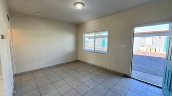 1233 Pierce St #Apt 3, Phoenix, AZ 85007