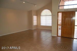 1233 W Cove Dr, Gilbert, AZ 85233