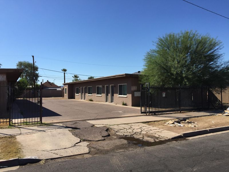 1233 W Pierce St, Phoenix, AZ 85007