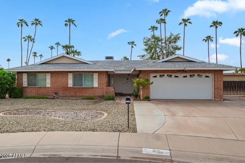 1233 Watson Dr, Tempe, AZ 85283
