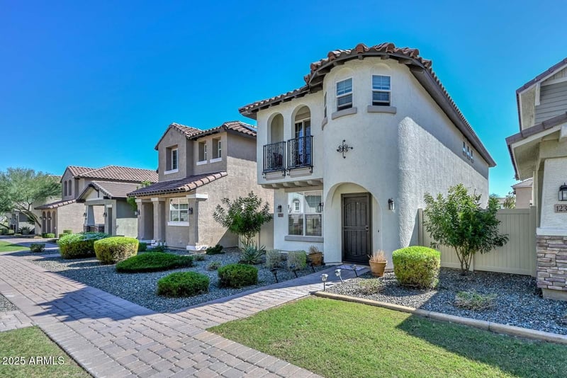 12330 Cactus Blossom Trl, Peoria, AZ 85383