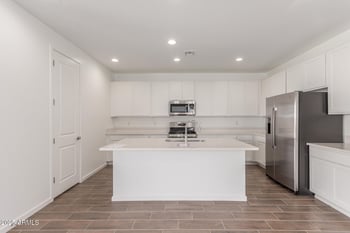 12330 Marguerite Ave, Avondale, AZ 85323
