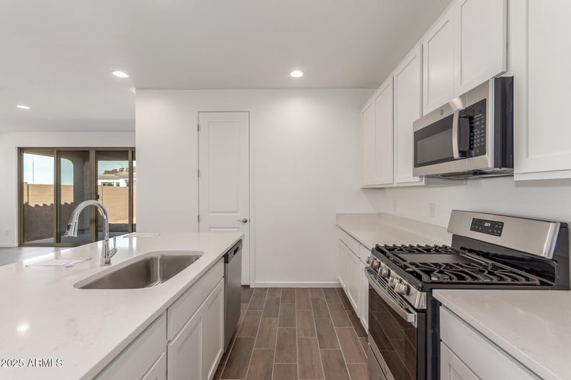 12330 Marguerite Ave, Avondale, AZ 85323