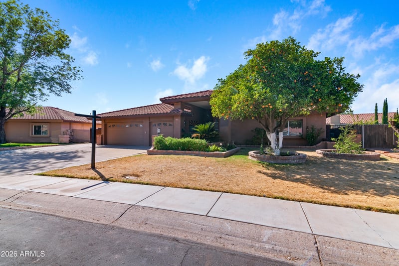 12332 N 71st Ln, Peoria, AZ 85381