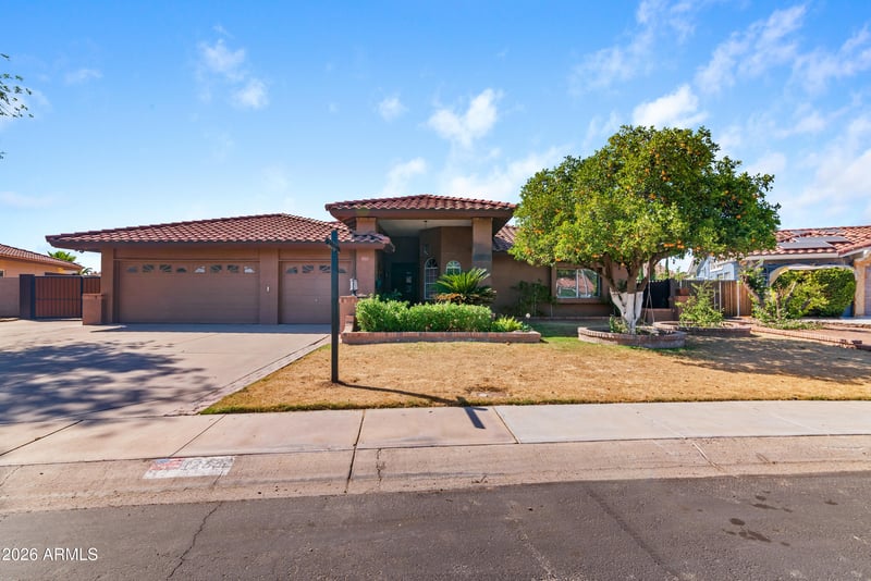 12332 N 71st Ln, Peoria, AZ 85381