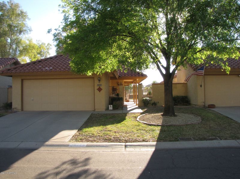 12338 S Shoshoni Dr, Phoenix, AZ 85044