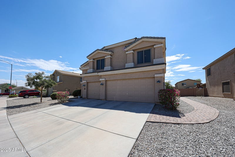 12339 Hazelwood St, Avondale, AZ 85392