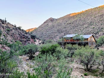1234 Champie Rd, Morristown, AZ 85342