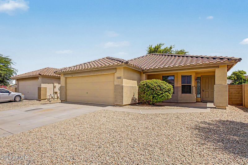 1234 Mesquite Tree Ln, San Tan Valley, AZ 85143
