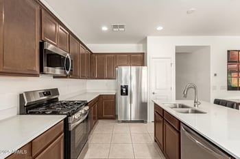12354 Gardenia Ct, Glendale, AZ 85307