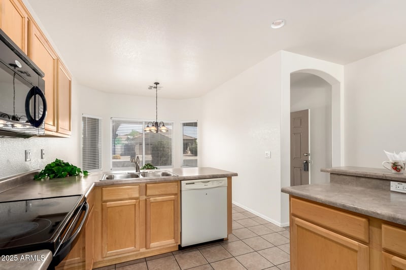 12355 Hadley St, Avondale, AZ 85323