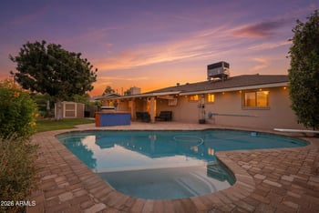 1236 Del Rio Dr, Tempe, AZ 85282