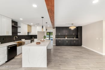 1236 Mclellan Blvd, Phoenix, AZ 85014