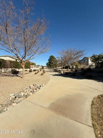 1236 Nightingale Ln, Gilbert, AZ 85298