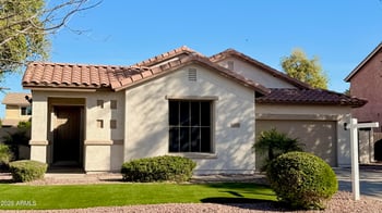 1236 Nightingale Ln, Gilbert, AZ 85298
