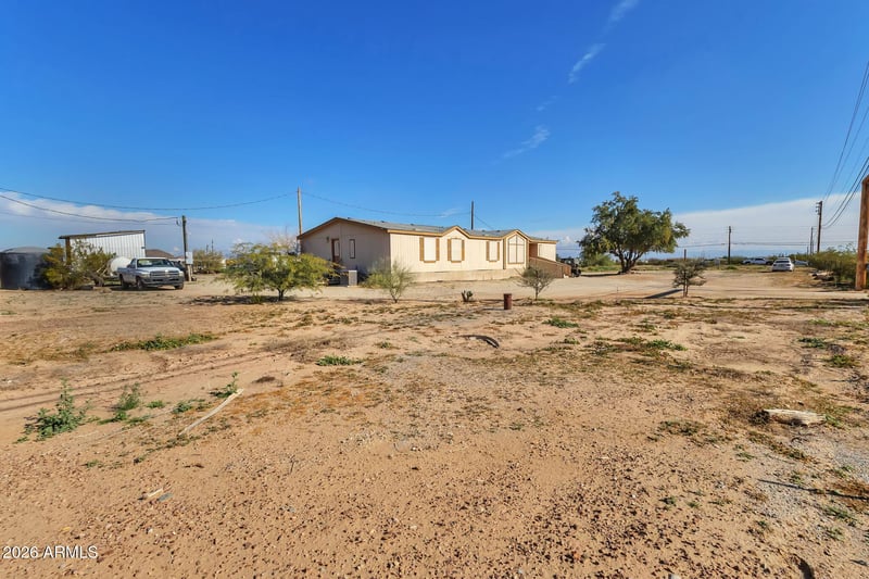 1236 Judd Rd, San Tan Valley, AZ 85144