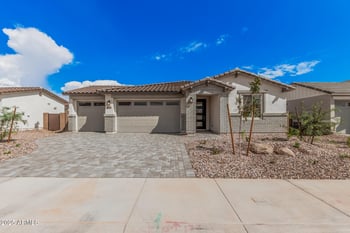 12360 Parkway Ln, Avondale, AZ 85323