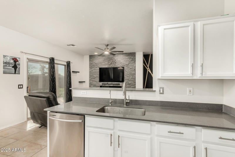 12361 Harrison St, Avondale, AZ 85323