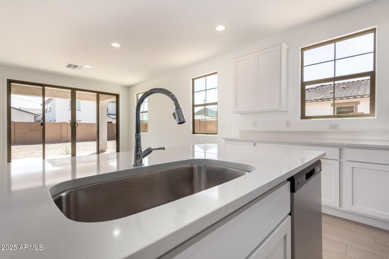 12361 Marguerite Ave, Avondale, AZ 85323