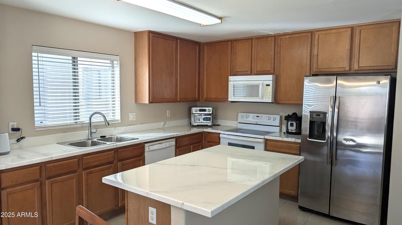 12363 Turney Ave, Avondale, AZ 85392