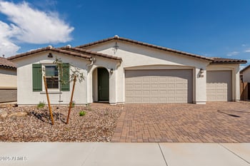 12364 Parkway Ln, Avondale, AZ 85323