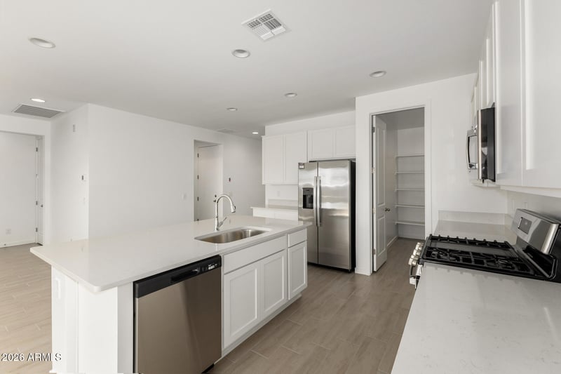 12365 W Parkway Ln, Avondale, AZ 85323