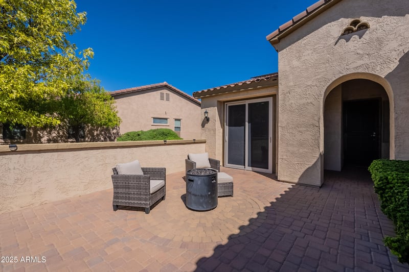 12368 Running Deer Trl, Peoria, AZ 85383