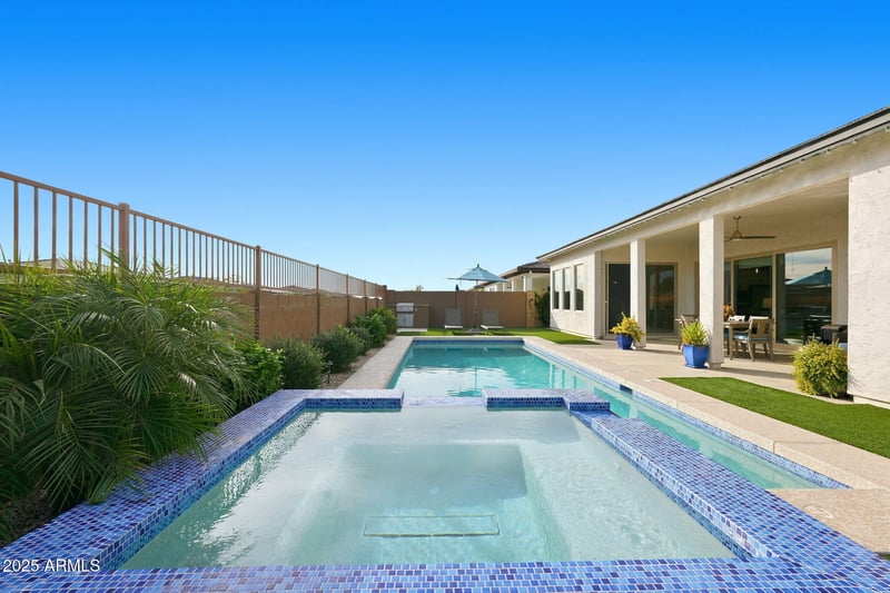 1237 Cherrywood Dr, Queen Creek, AZ 85140