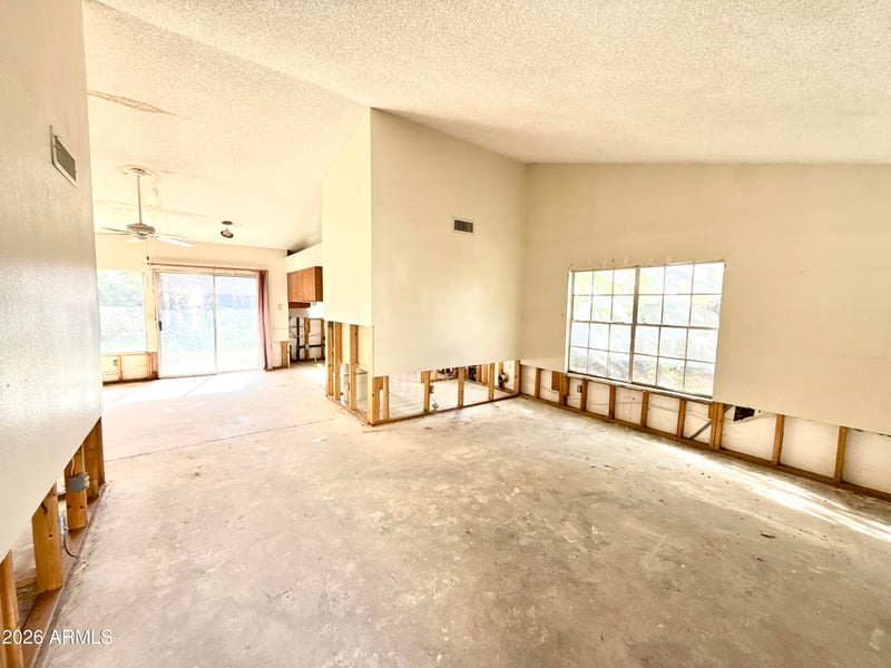 1237 E Sequoia Dr, Phoenix, AZ 85024