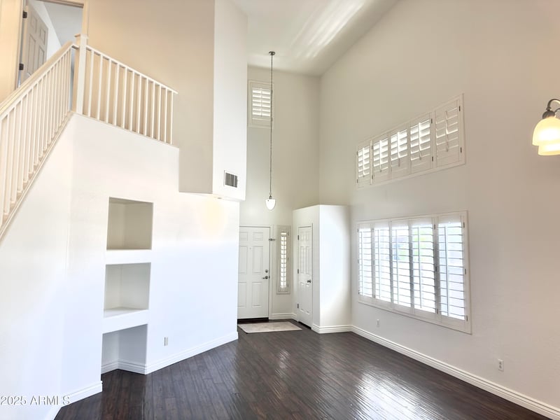1237 Marcella Ln, Gilbert, AZ 85295